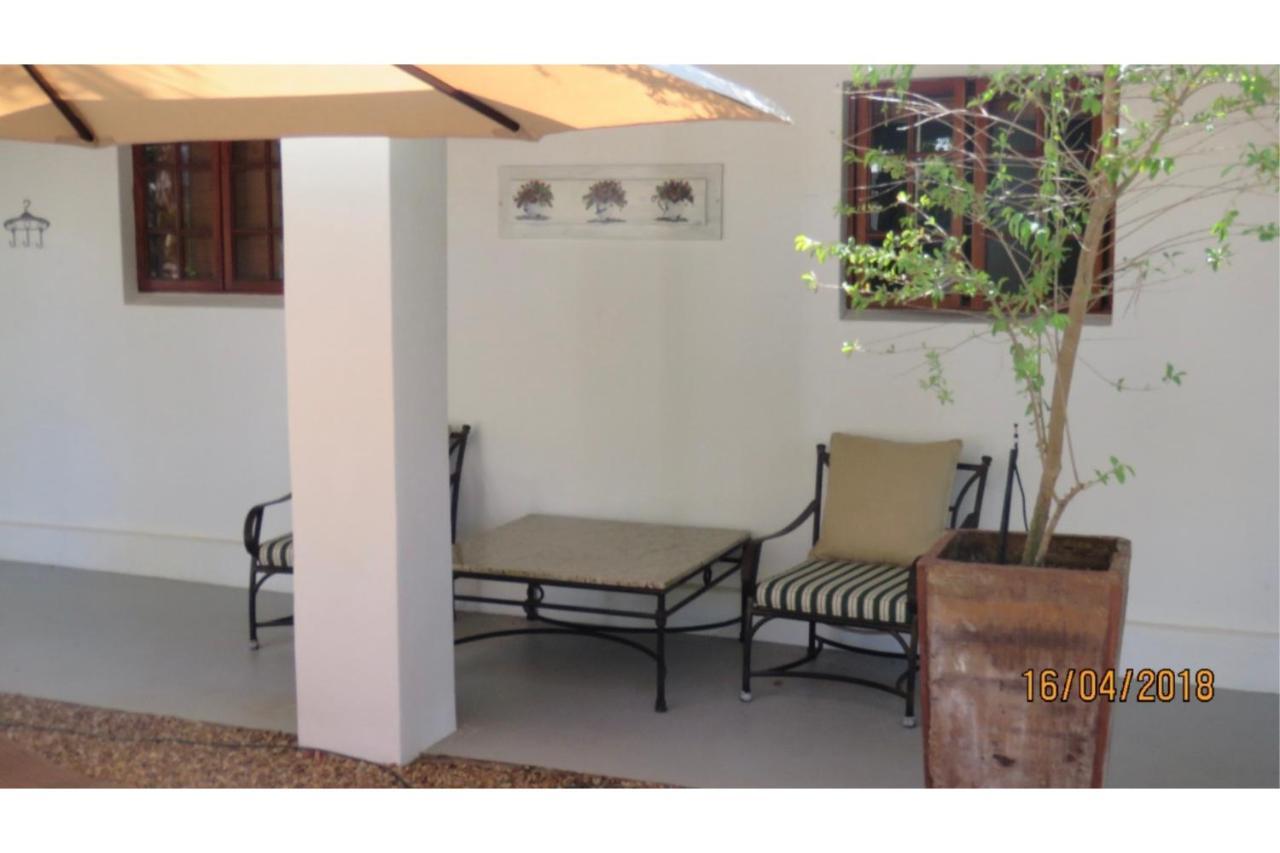 Blue Mountain View Cottages Клануилям Екстериор снимка